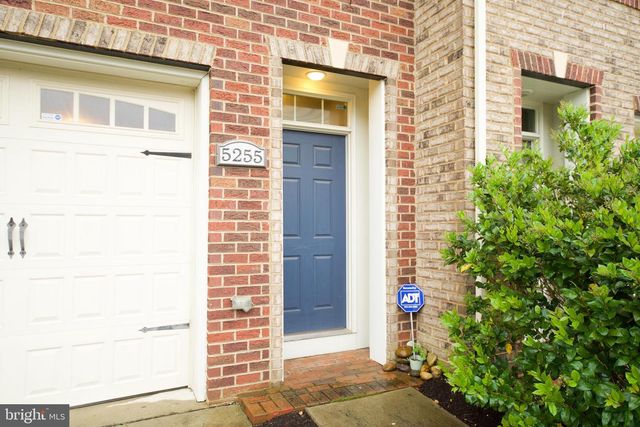 5255 STREAM BANK LN, Greenbelt, MD 20770