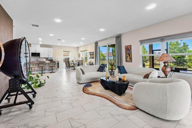 19227 Broad Shore Walk, Loxahatchee, FL 33470