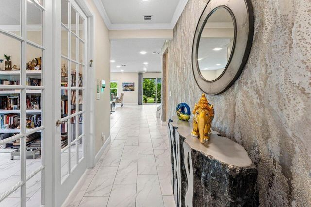 19227 Broad Shore Walk, Loxahatchee, FL 33470