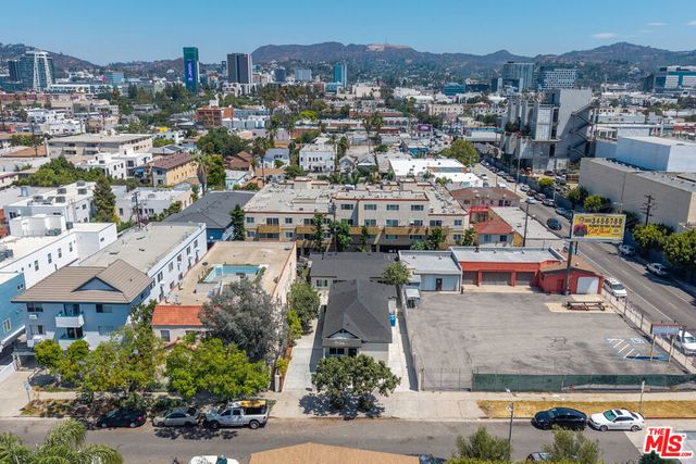 5915 Barton Avenue, Los Angeles, CA 90038