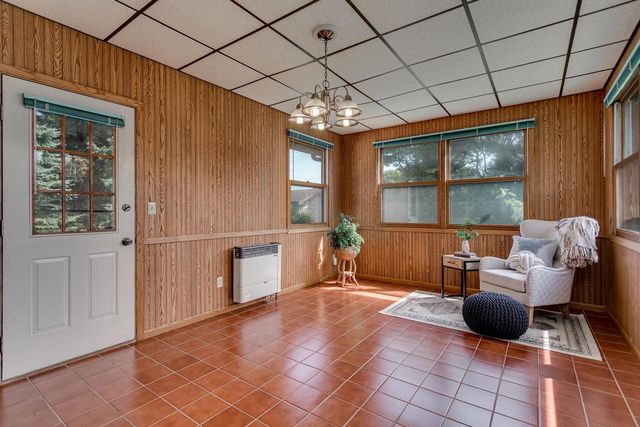 1332 MULBERRY LANE, Neenah, WI 54956