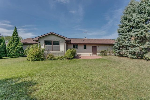 1332 MULBERRY LANE, Neenah, WI 54956