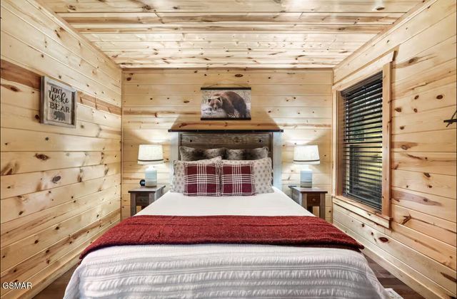 4536 Powdermill Estate Road, Sevierville, TN 37876