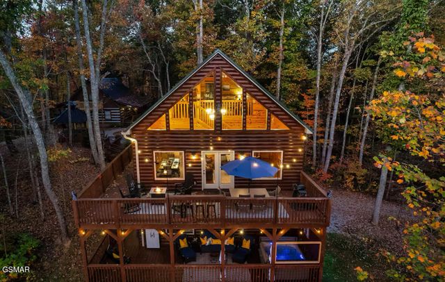 4536 Powdermill Estate Road, Sevierville, TN 37876