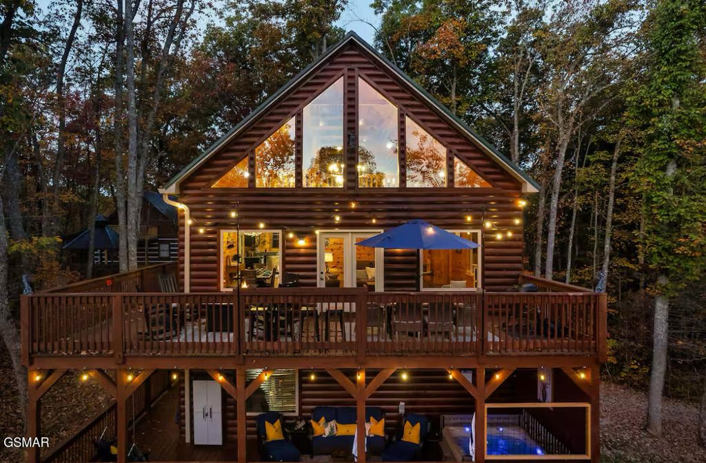 4536 Powdermill Estate Road, Sevierville, TN 37876