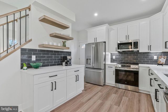 656 STUART CT, Herndon, VA 20170