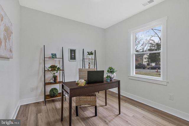 656 STUART CT, Herndon, VA 20170