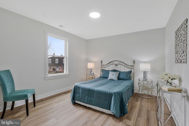 656 STUART CT, Herndon, VA 20170