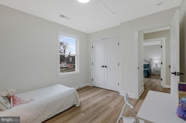 656 STUART CT, Herndon, VA 20170