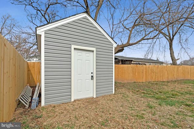 656 STUART CT, Herndon, VA 20170