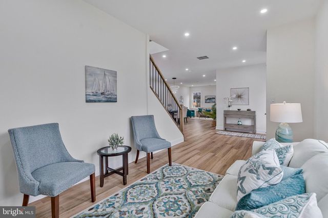 656 STUART CT, Herndon, VA 20170