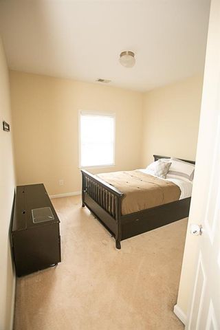 5398 Vinings Lake View SW, Mableton, GA 30126
