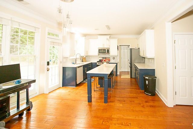 5398 Vinings Lake View SW, Mableton, GA 30126