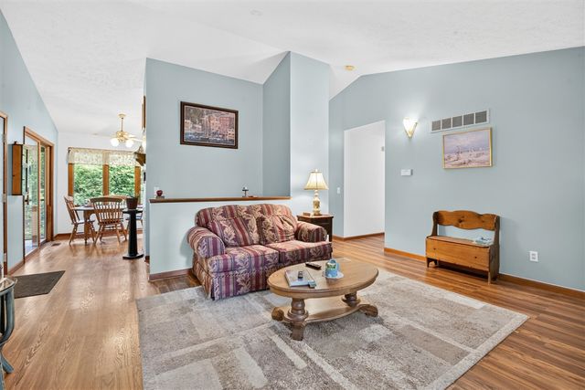 7750 N 32nd Street, Richland, MI 49083