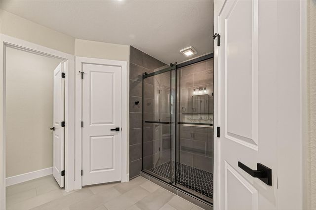 5718 Longforest Drive, Houston, TX 77088