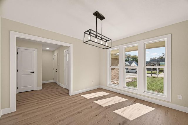 5718 Longforest Drive, Houston, TX 77088