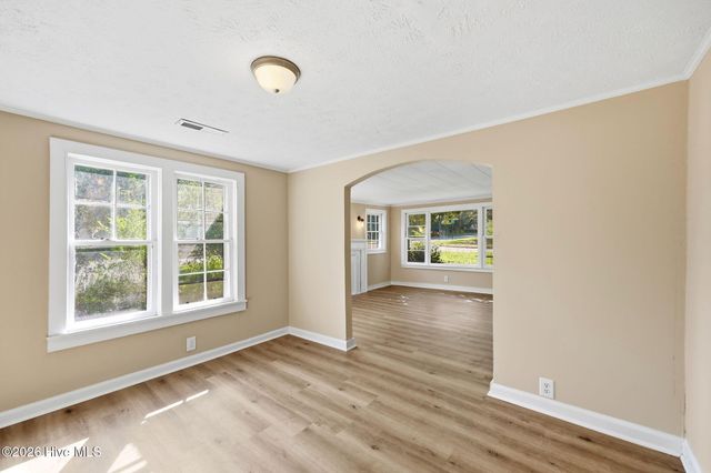 400 S Hardin Street, Southern Pines, NC 28387