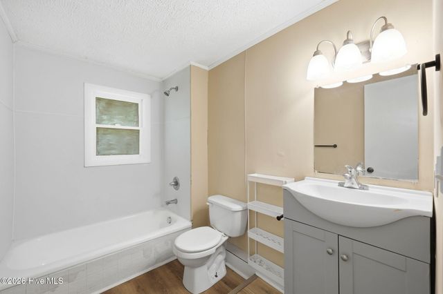 400 S Hardin Street, Southern Pines, NC 28387