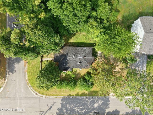 400 S Hardin Street, Southern Pines, NC 28387