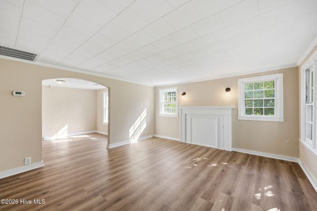 400 S Hardin Street, Southern Pines, NC 28387