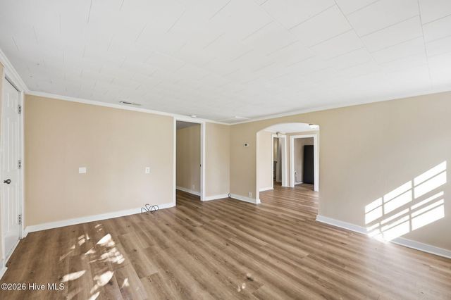 400 S Hardin Street, Southern Pines, NC 28387