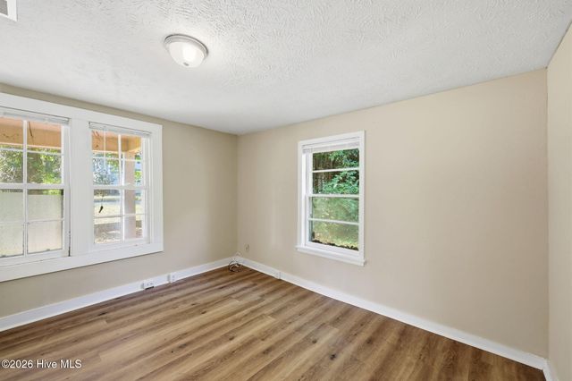 400 S Hardin Street, Southern Pines, NC 28387