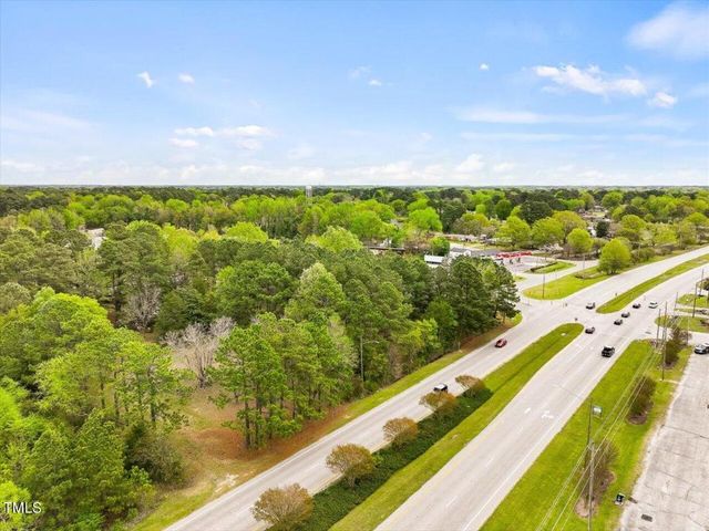 1558 W Market Street, Smithfield, NC 27577