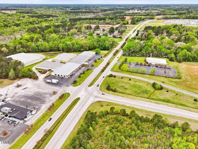 1558 W Market Street, Smithfield, NC 27577