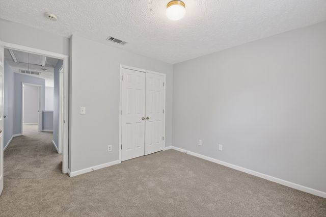 8302 Oak Knoll Dr, Brentwood, TN 37027