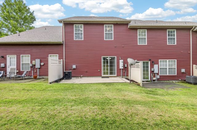 8302 Oak Knoll Dr, Brentwood, TN 37027