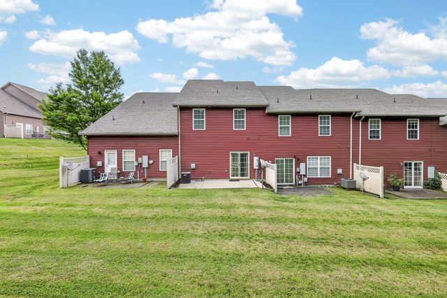 8302 Oak Knoll Dr, Brentwood, TN 37027