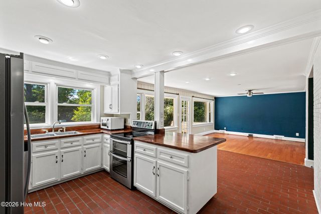 1210 Stockton Road, Kinston, NC 28504