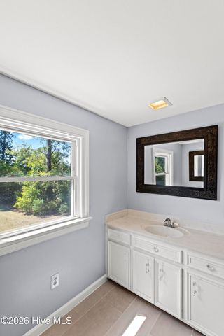 1210 Stockton Road, Kinston, NC 28504