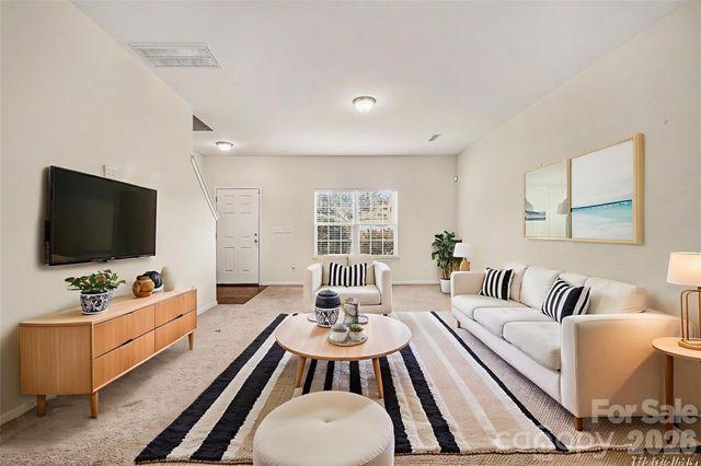 1526 Glenbar Court, Clover, SC 29710