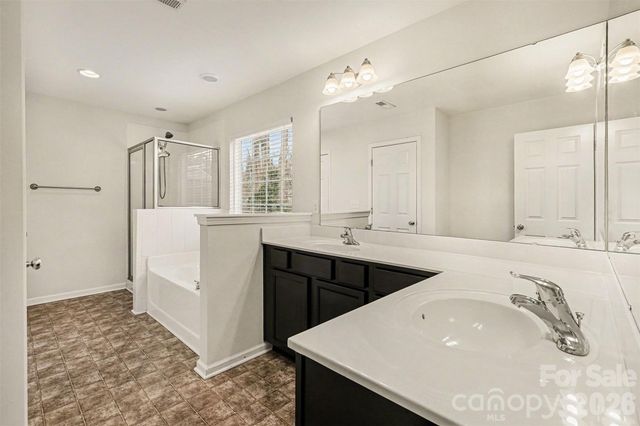 1526 Glenbar Court, Clover, SC 29710