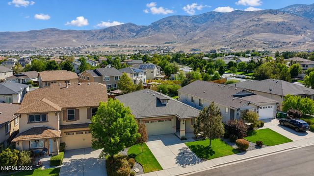 2204 Big Trail Circle, Reno, NV 89521