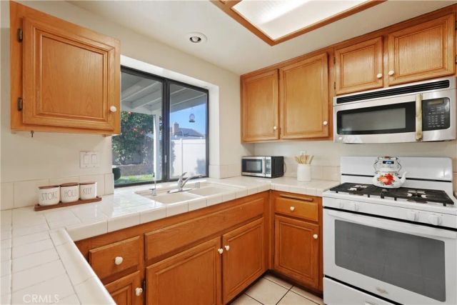 29791 Avenida De Real, Menifee, CA 92586