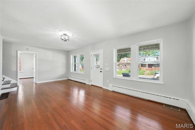 3604 Ridgedale Avenue, St Louis, MO 63121