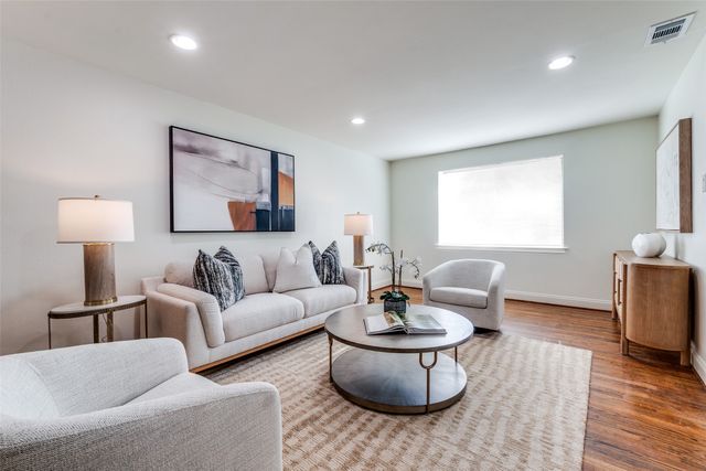 2319 Oldbridge Drive, Dallas, TX 75228