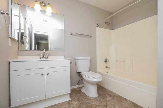11552 E Flower Circle, Mesa, AZ 85208