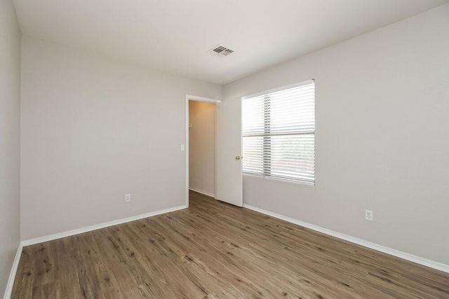 11552 E Flower Circle, Mesa, AZ 85208