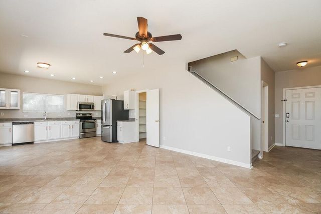 11552 E Flower Circle, Mesa, AZ 85208