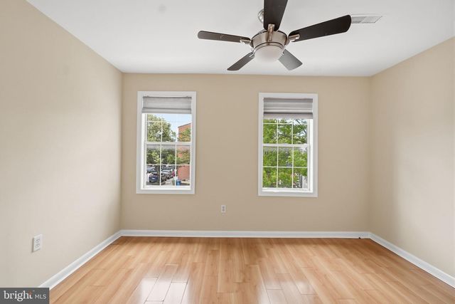 2340 FLEET ST, Baltimore, MD 21224