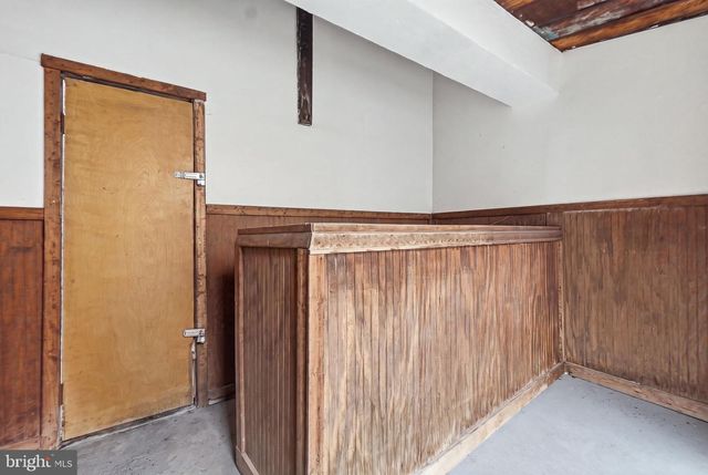 2340 FLEET ST, Baltimore, MD 21224