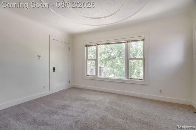 412 E 3rd Street, Royal Oak, MI 48067