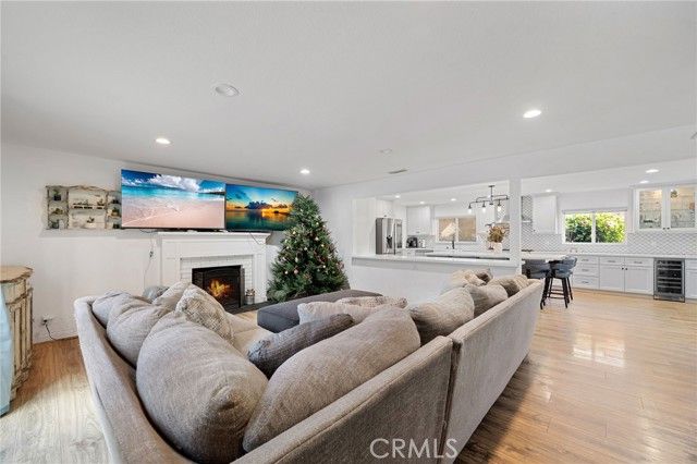 2206 E Martha, Orange, CA 92867