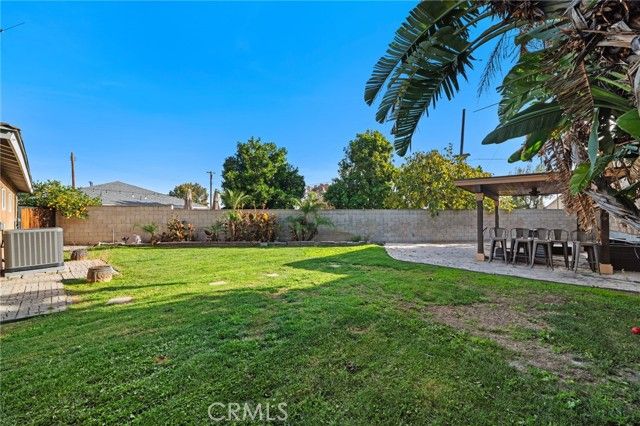 2206 E Martha, Orange, CA 92867