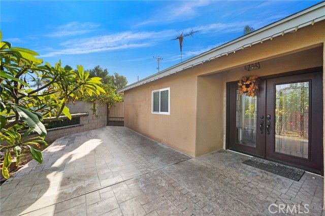 2206 E Martha, Orange, CA 92867