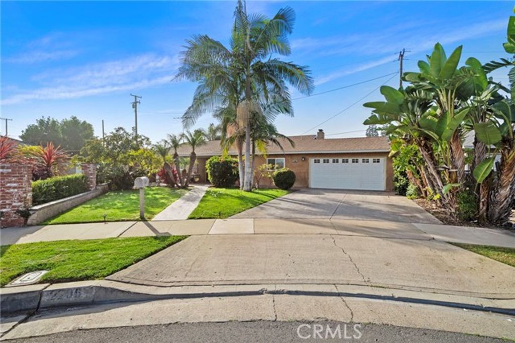 2206 E Martha, Orange, CA 92867