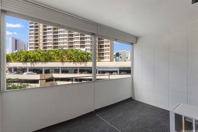 425 Ena Road 405C, Honolulu, HI 96815